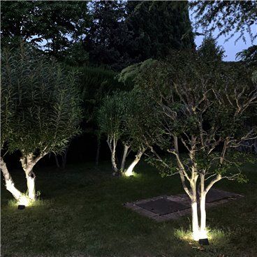 Aplique exterior jardín con sensor luz crepuscular para 2xGU10