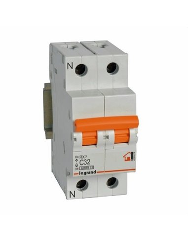 INT.AUT LEGRAND RX3 1PN 32A C 6000A NO ACC NAR