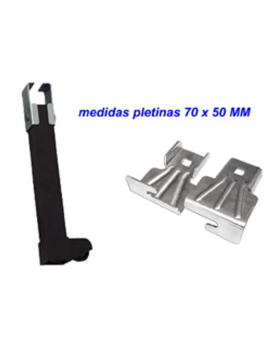 Set gambe per rete 30x40 nera con ruote altezza 28 cm