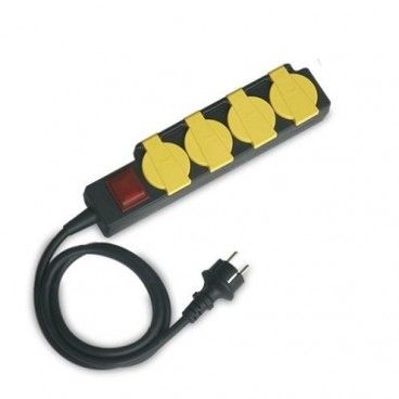 La Base de multiples de 4 tomas avec couvercle + interrupteur 1.5 m IP44 CGC 0500169