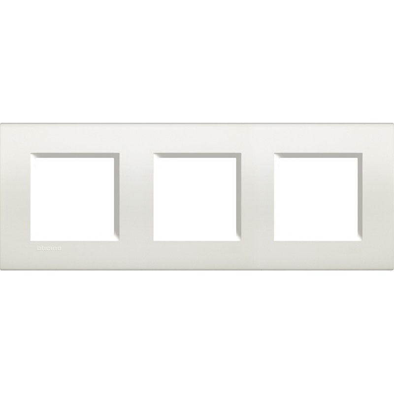 Placa cuadrada Livinglight Blanco 2 x 3 módulos LNA4802M3BI